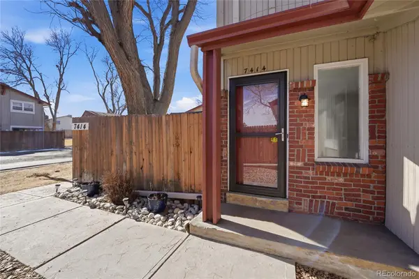 7414 W Roxbury Place, Littleton, CO 80128