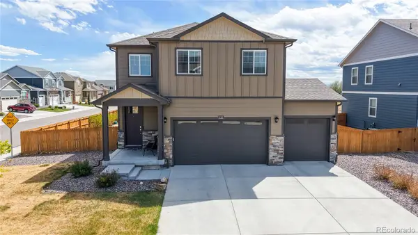 2122 Pineywoods Street, Mead, CO 80542