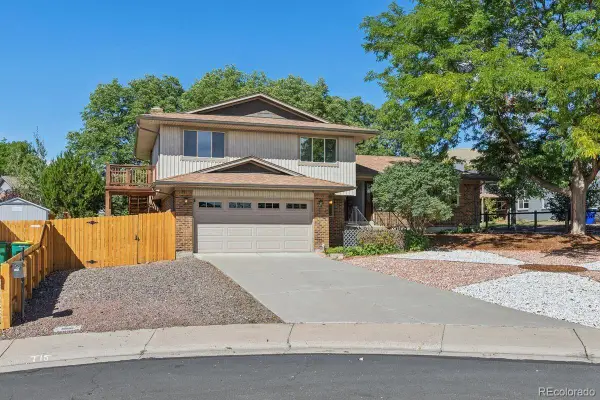 1967 S Deframe Street, Lakewood, CO 80228