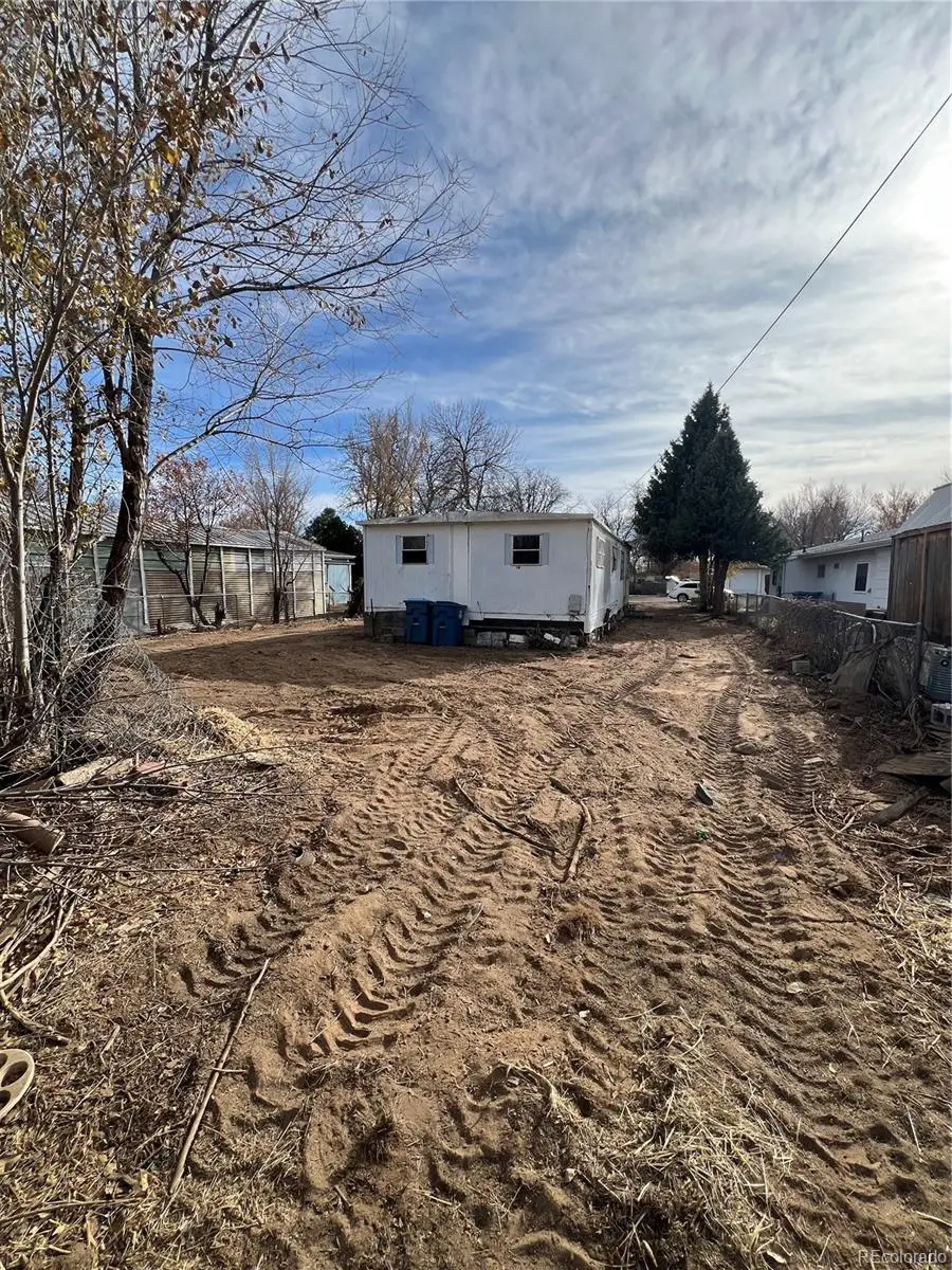 603 Locust Avenue, Lochbuie, CO 80603 - Image #3