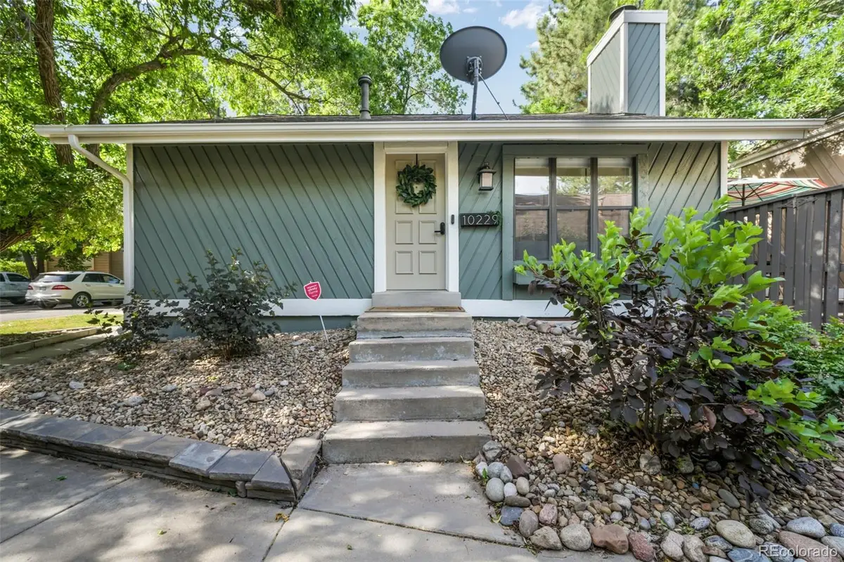 10229 E Peakview Avenue, Englewood, CO 80111 - #1