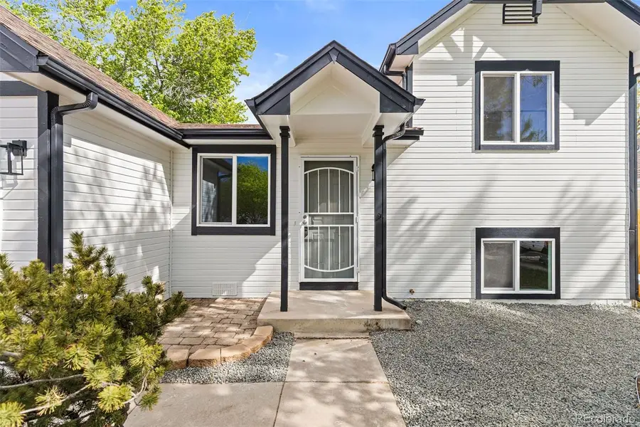 17485 E Chenango Drive, Aurora, CO 80015 - #2