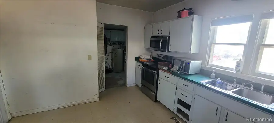 209 S Kathleen Avenue, Milliken, CO 80543 - #3