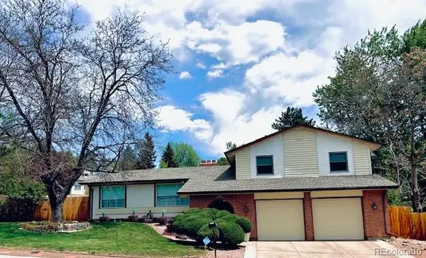 2352 S Holland Street, Lakewood, CO 80227