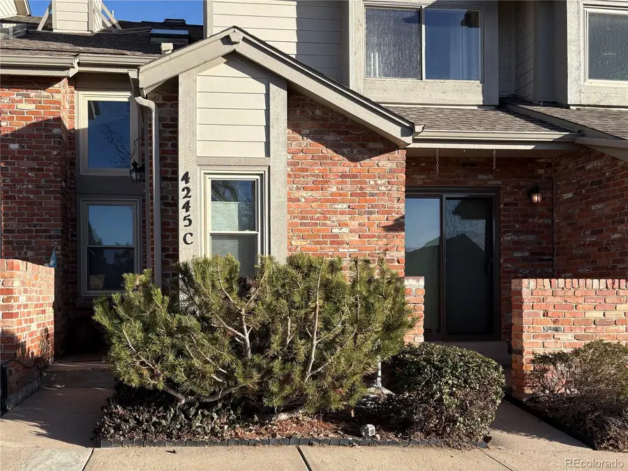 4245 S Granby Way #c, Aurora, CO 80014 - Image #2