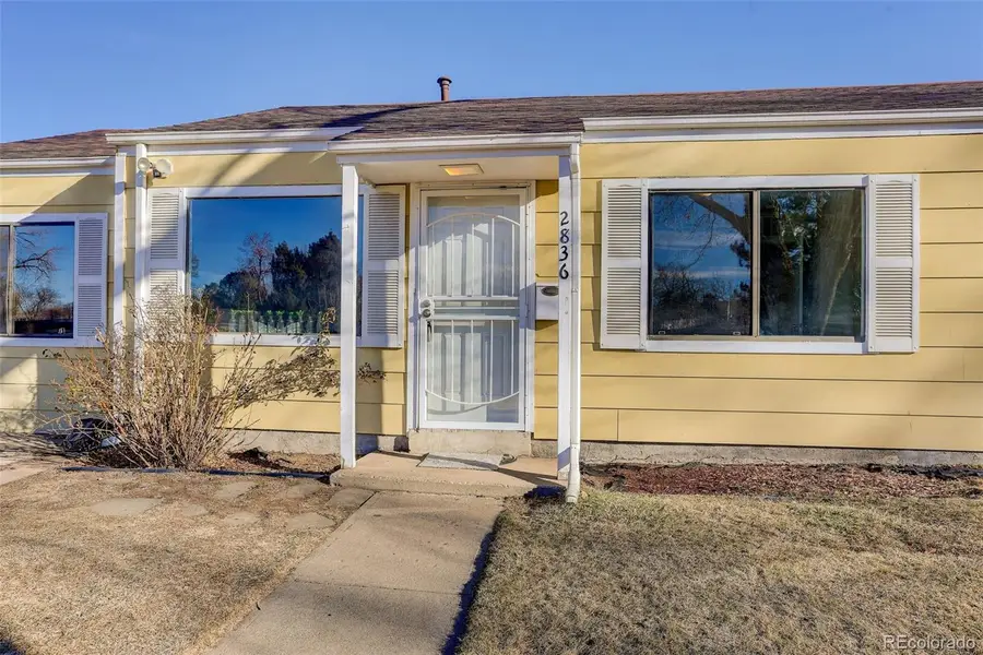 2836 S Grape Way, Denver, CO 80222 - Image #2