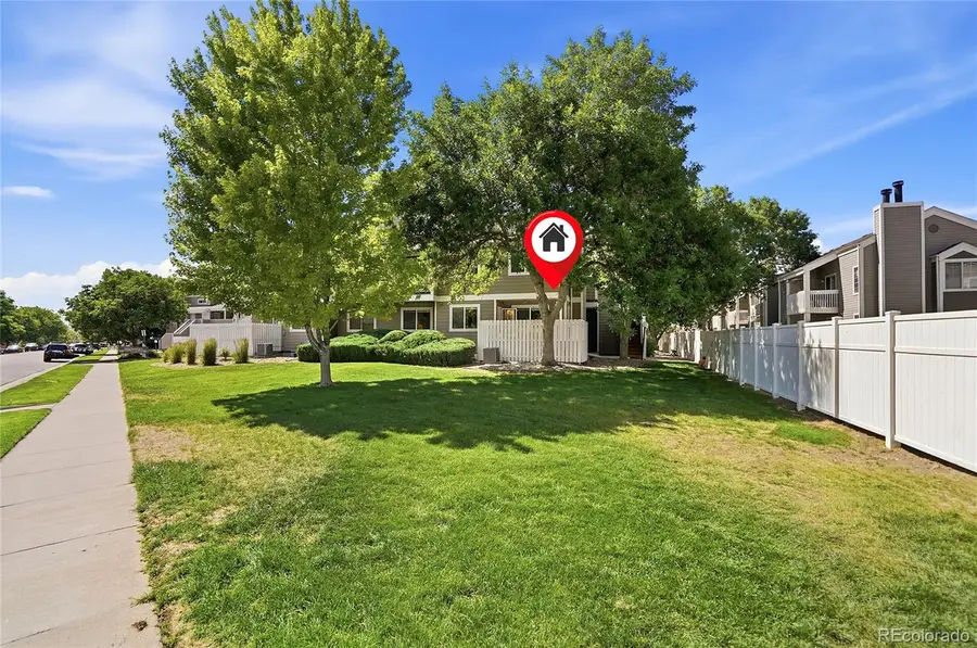 8095 E Colorado Avenue #2, Denver, CO 80231 - #2