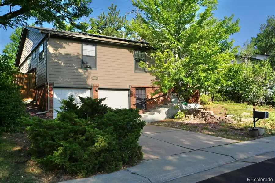 3040 S Roslyn Street, Denver, CO 80231 - #3