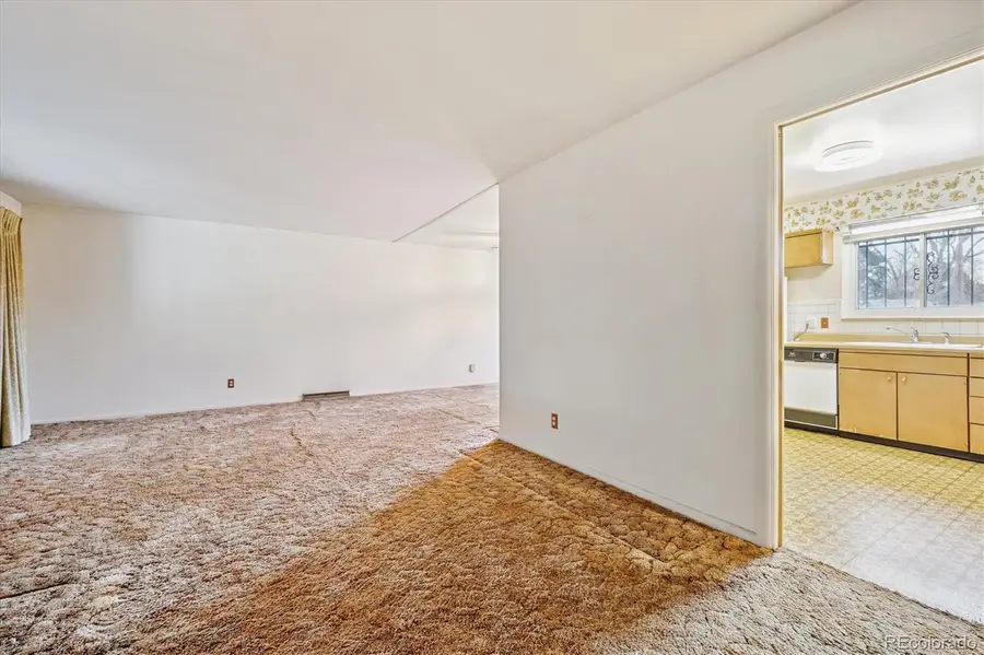 3057 S Gray Street, Denver, CO 80227 - Image #2