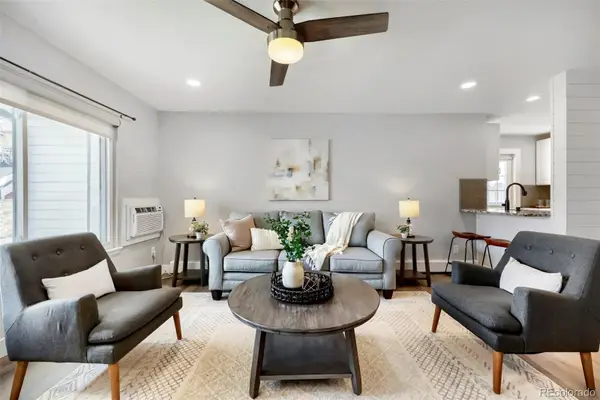 532 Oakwood Drive #B101, Castle Rock, CO 80104