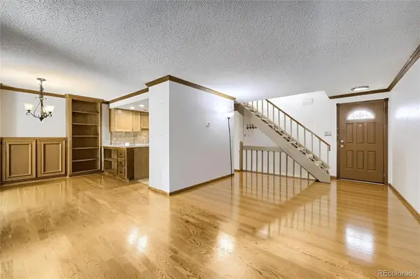 3055 S Macon Circle, Aurora, CO 80014