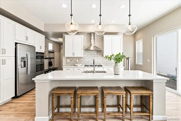 10537 Oncilla Lane, Lone Tree, CO 80124
