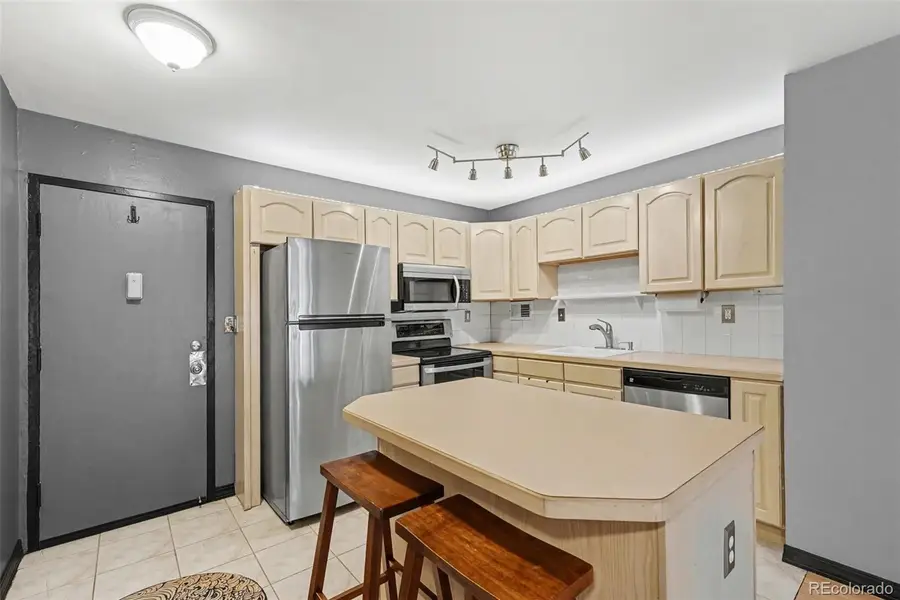 1121 Albion Street #407, Denver, CO 80220 - #3