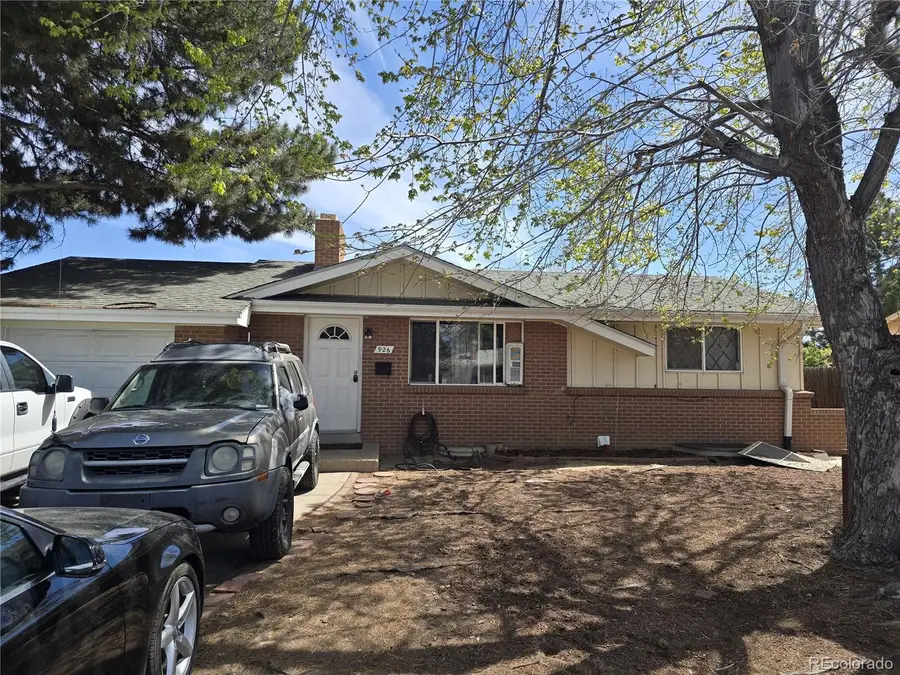 926 Potomac Court, Aurora, CO 80012 - #2