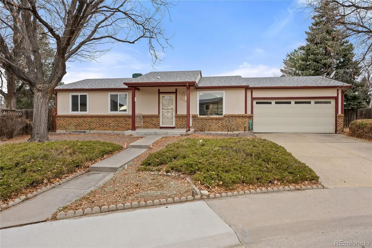17119 E Kent Drive, Aurora, CO 80013 - Image #1
