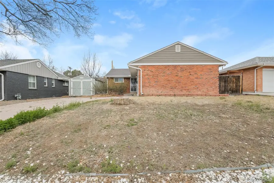 5661 E Amherst Avenue, Denver, CO 80222 - #2