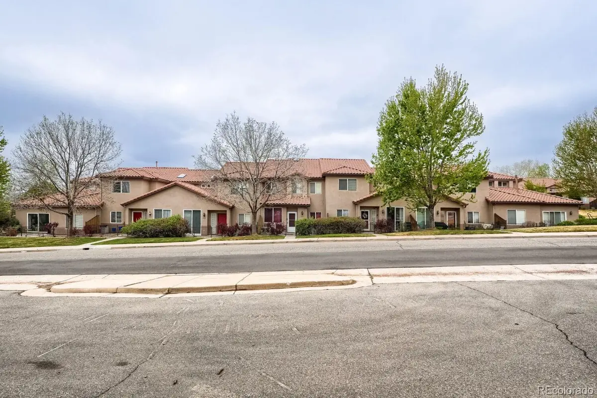 4590 S Auckland Court, Aurora, CO 80015 - #1
