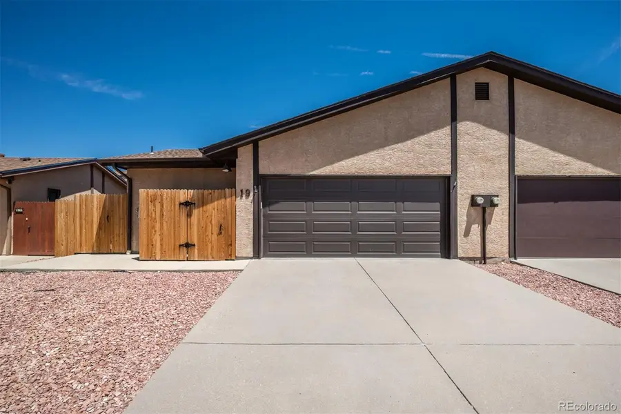 19 Pineridge Court, Pueblo, CO 81001 - #2