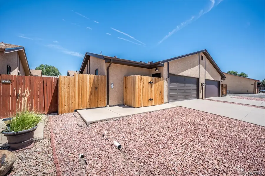 19 Pineridge Court, Pueblo, CO 81001 - #3