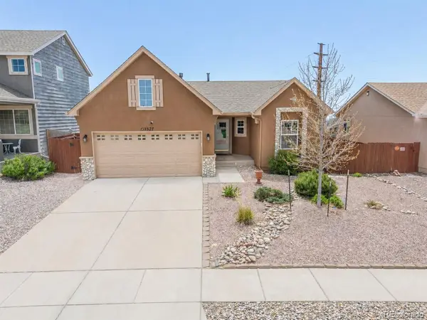 1527 Woodpark Drive, Colorado Springs, CO 80951