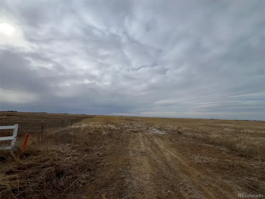 1231 N County Road 125, Bennett, CO 80102 - Image #2