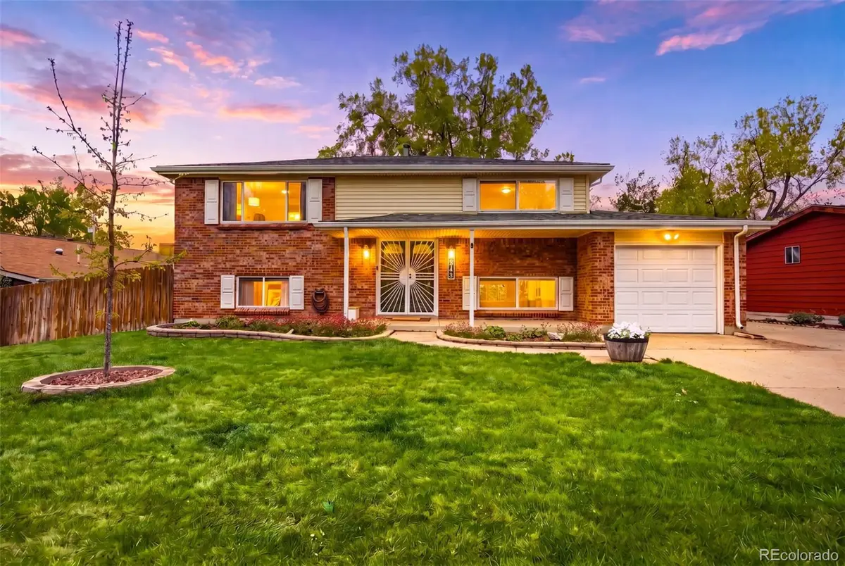 10462 W 9th Avenue, Lakewood, CO 80215 - #1
