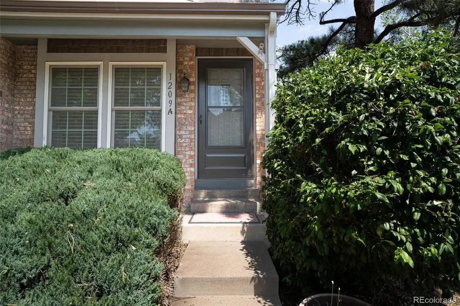 1209 S Flower Circle #A, Lakewood, CO 80232 - #2