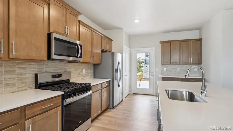 667 N Ukraine Street, Aurora, CO 80018 - #3