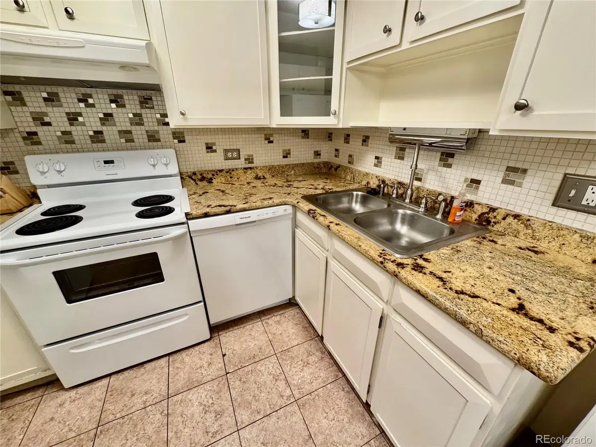 585 S Alton Way #7B, Denver, CO 80247 - #1