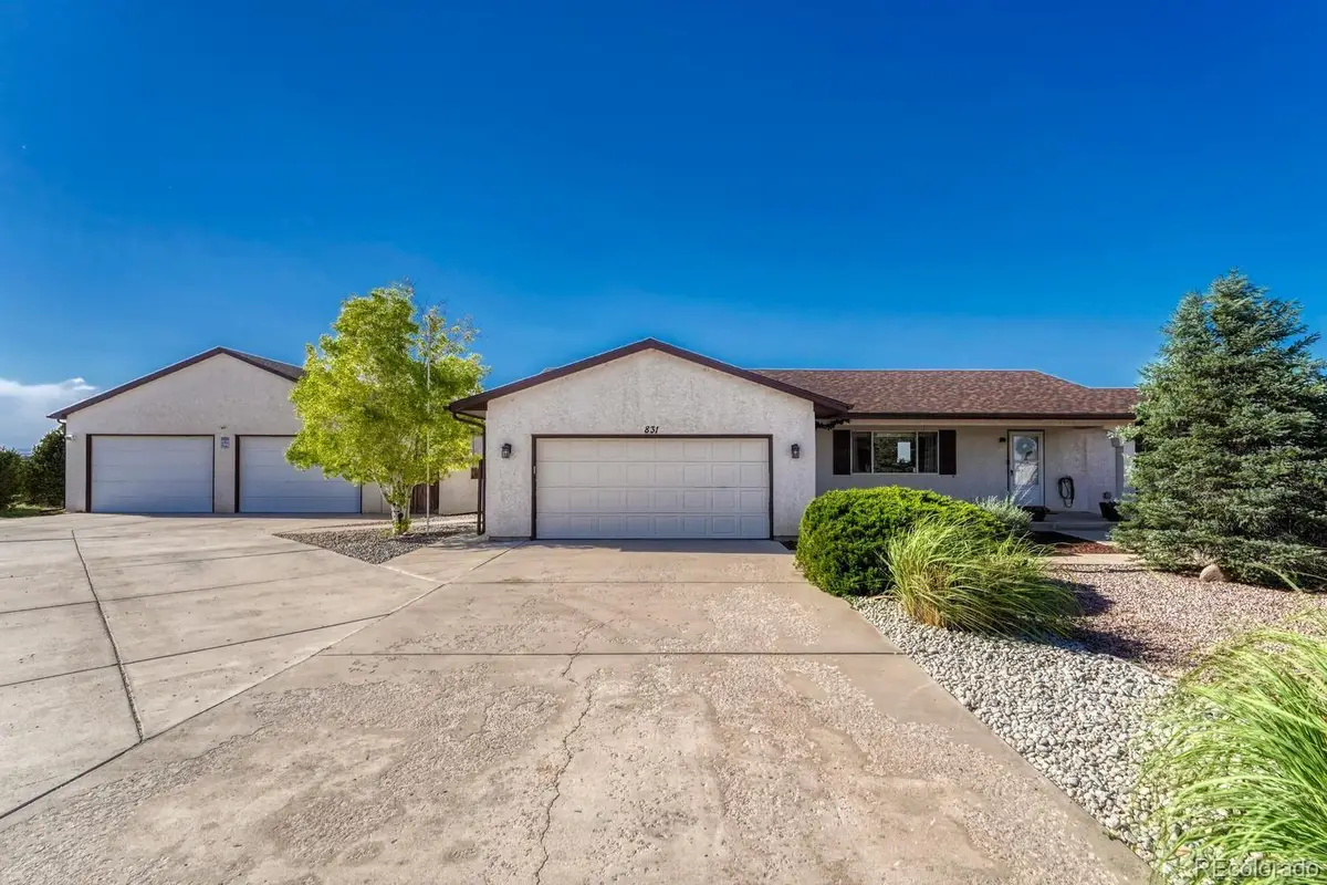 831 E Paseo Dorado Drive, Pueblo, CO 81007 - #1