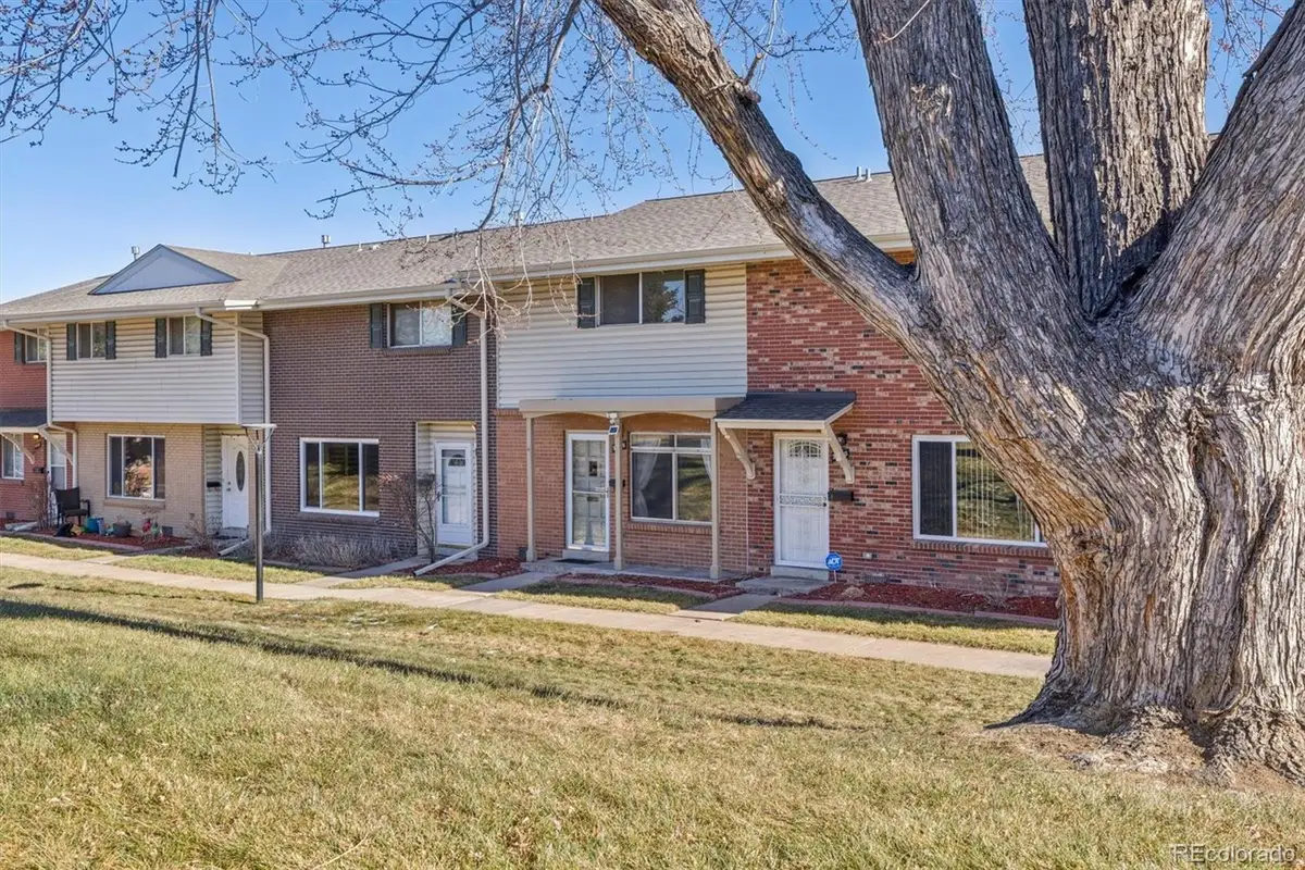 3948 S Yosemite Street, Denver, CO 80237 - Image #1