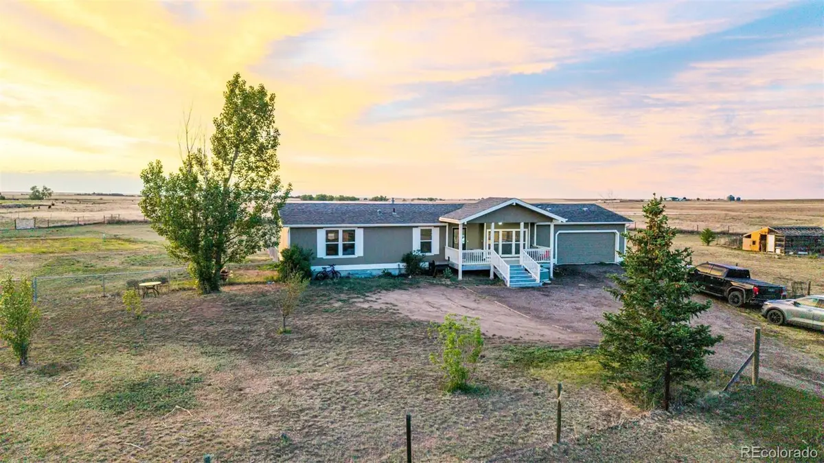 58117 E 42nd Drive, Strasburg, CO 80136 - #1