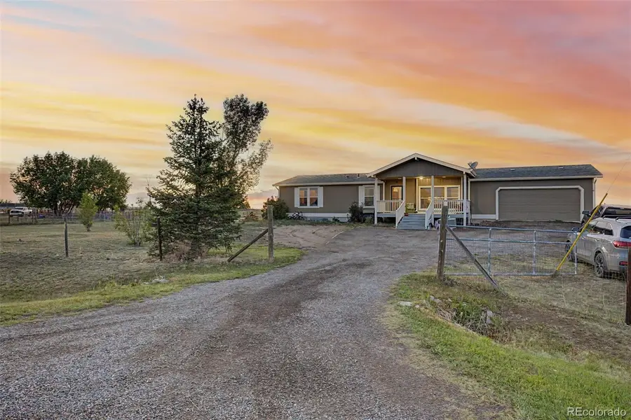 58117 E 42nd Drive, Strasburg, CO 80136 - #3