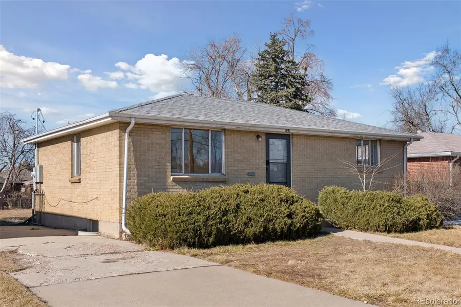 1951 S Dahlia Street, Denver, CO 80222 - Image #2