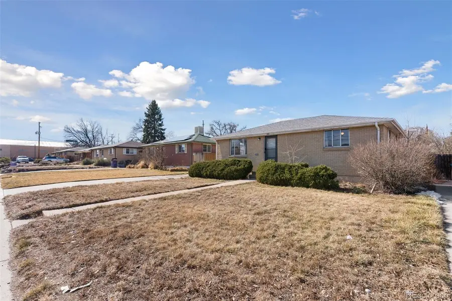 1951 S Dahlia Street, Denver, CO 80222 - Image #3