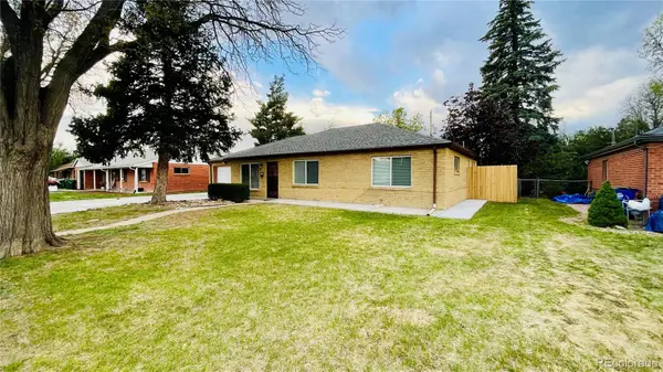 903 Quentin Street, Aurora, CO 80011