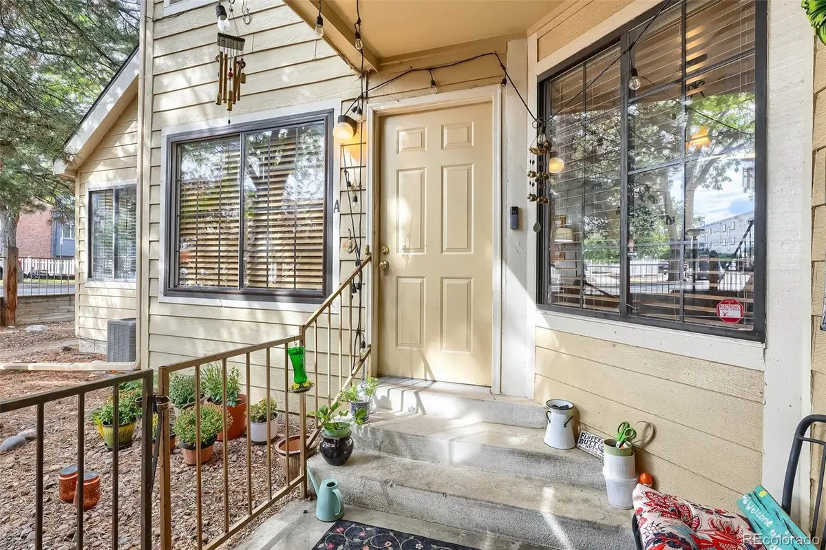 980 S Dahlia #A, Glendale, CO 80246 - #1
