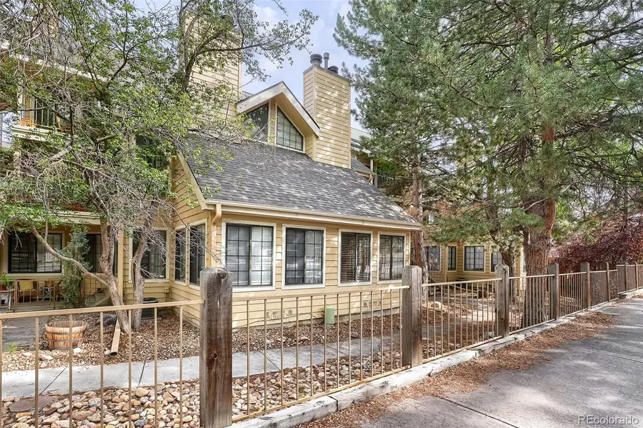 980 S Dahlia #A, Glendale, CO 80246 - #3
