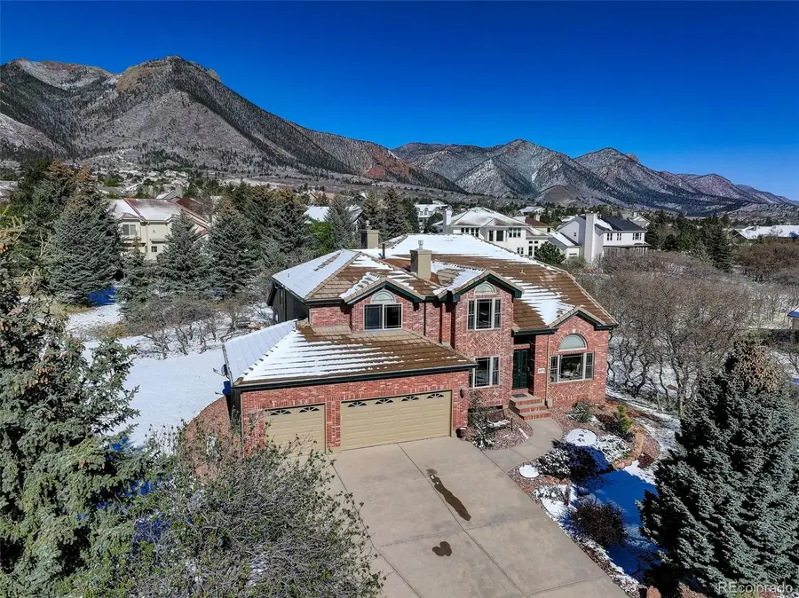 8370 Bluffview Way, Colorado Springs, CO 80919 - #3