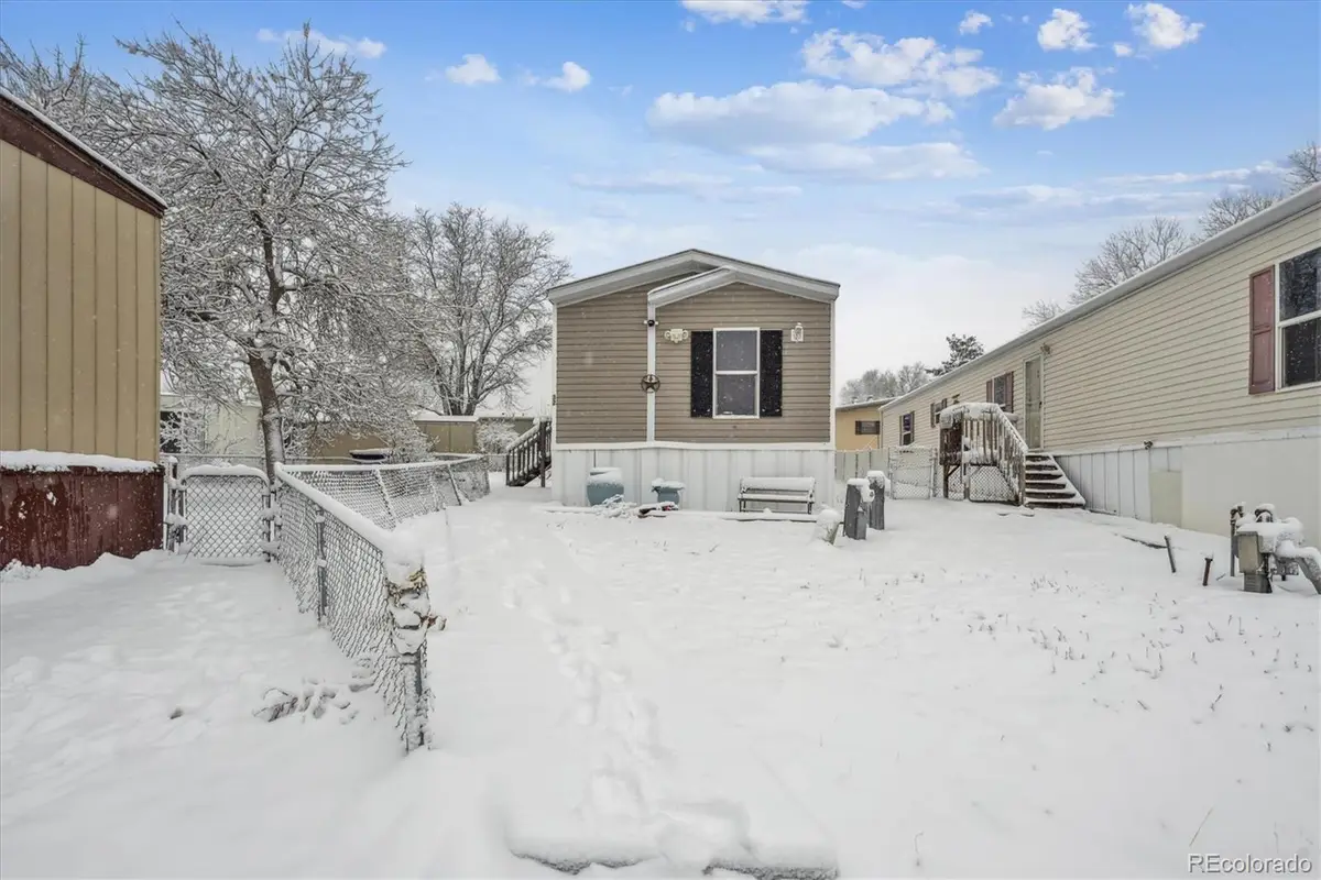 10201 Riverdale Road, Thornton, CO 80229 - Image #1