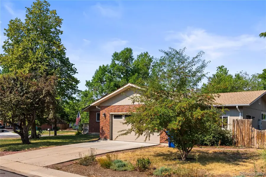 10325 W 16th Avenue, Lakewood, CO 80215 - #3