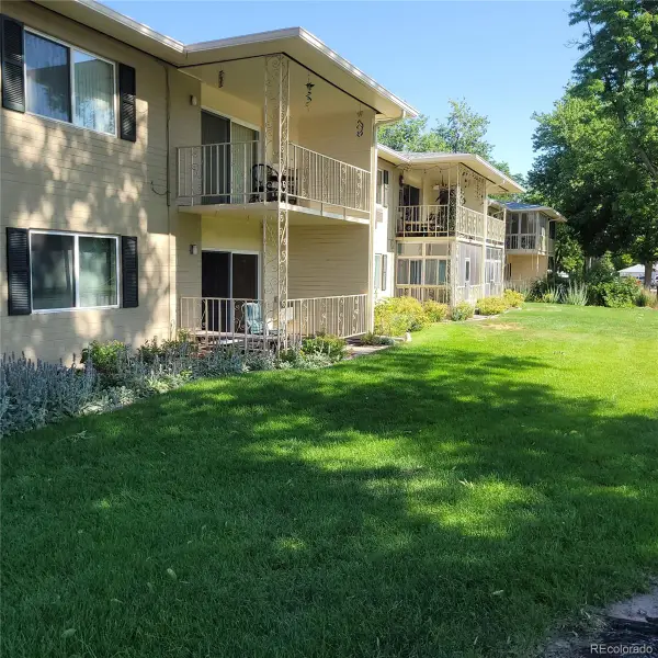 755 S Clinton Street #1A, Denver, CO 80247