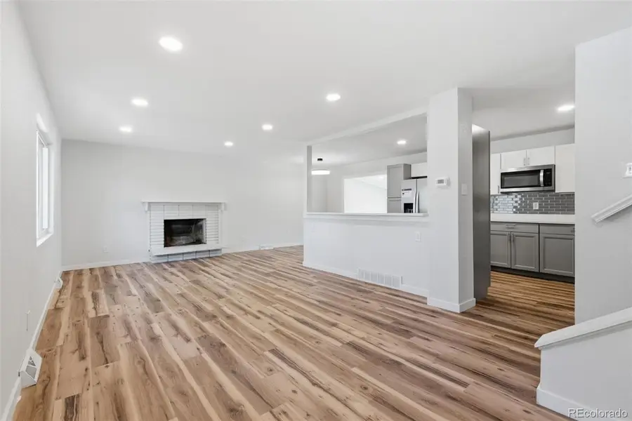 672 Elkhart Street, Aurora, CO 80011 - #3
