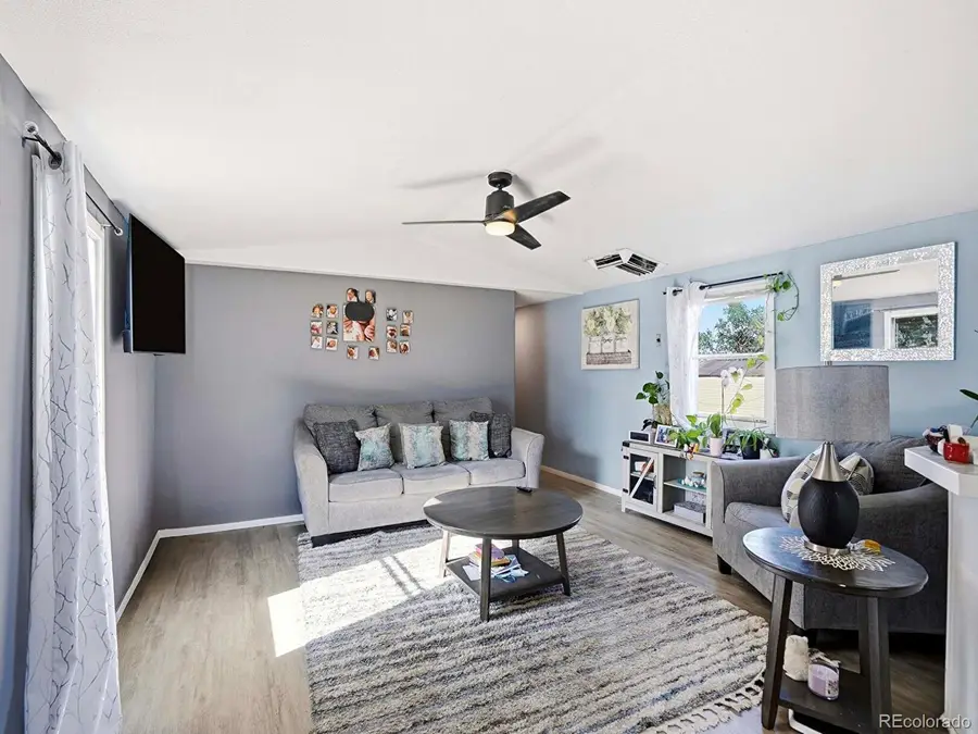 4211 E 100th Avenue, Thornton, CO 80229 - #3