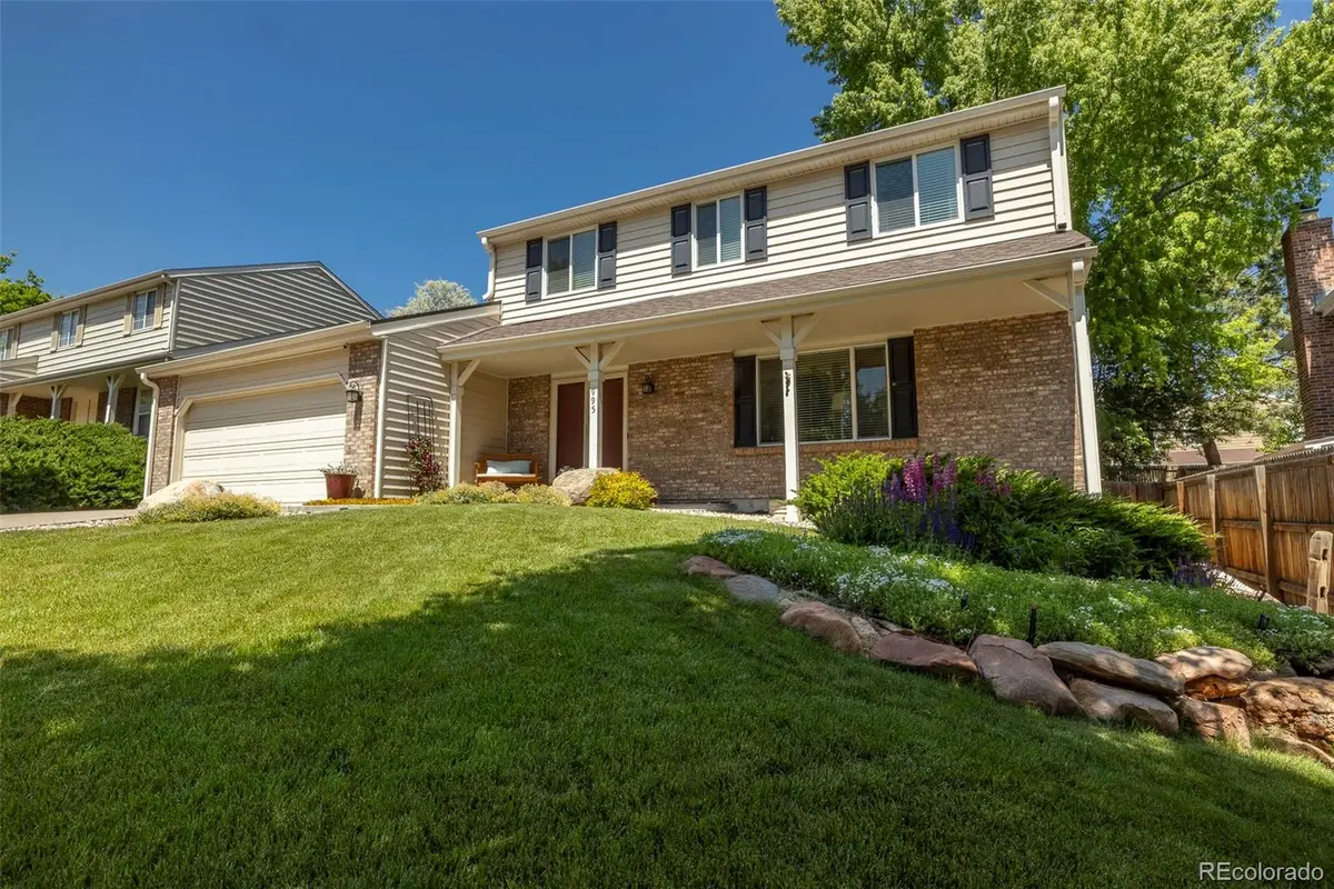 995 E Otero Avenue, Centennial, CO 80122 - Image #1