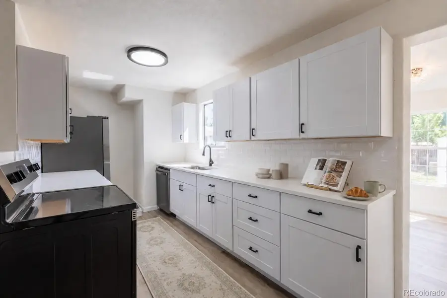 4464 Davenport Way, Denver, CO 80239 - #3