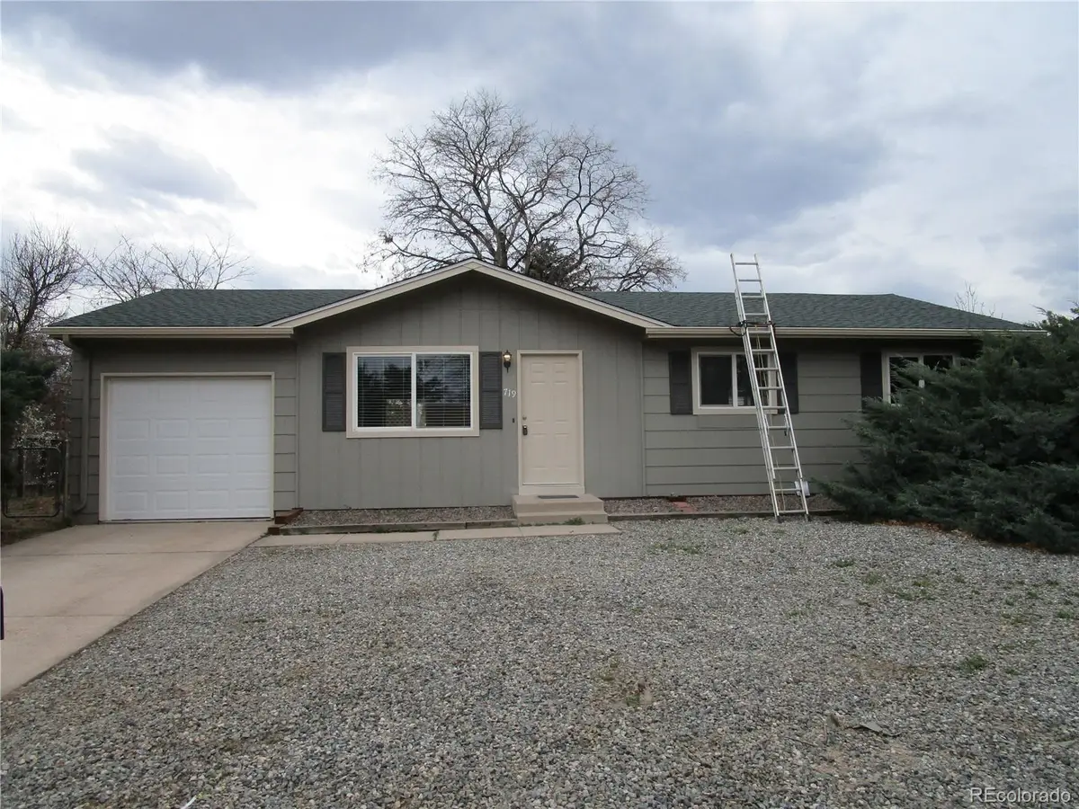 719 S Macon Way, Aurora, CO 80012 - #1