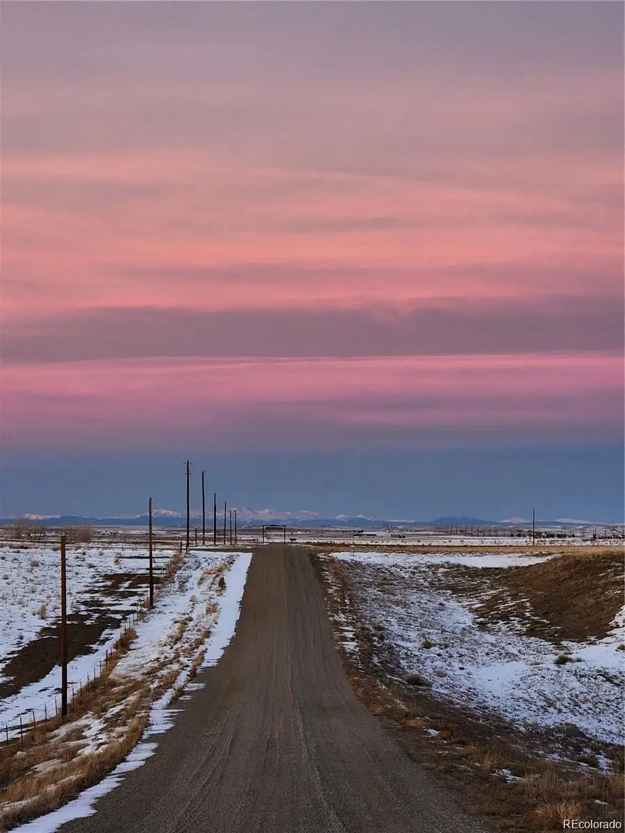 5706 S Juliet Court, Strasburg, CO 80136 - #2