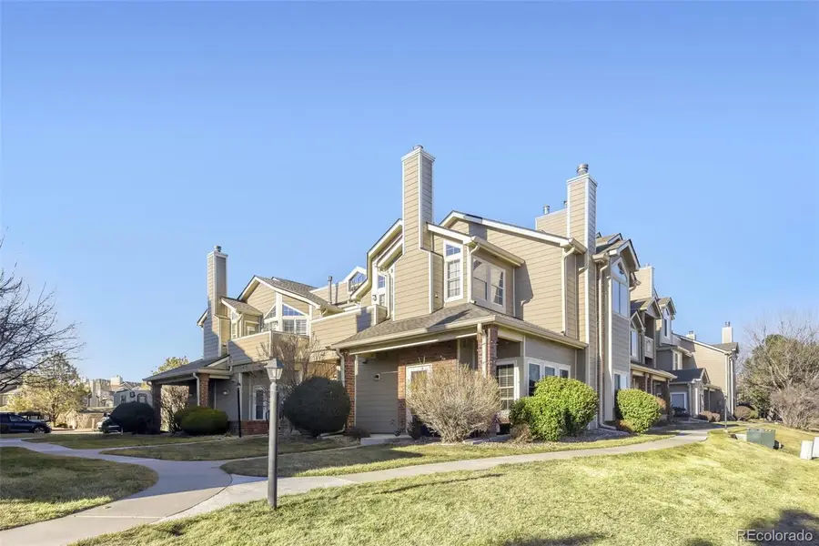 4760 S Wadsworth Boulevard #D303, Littleton, CO 80123 - Image #2
