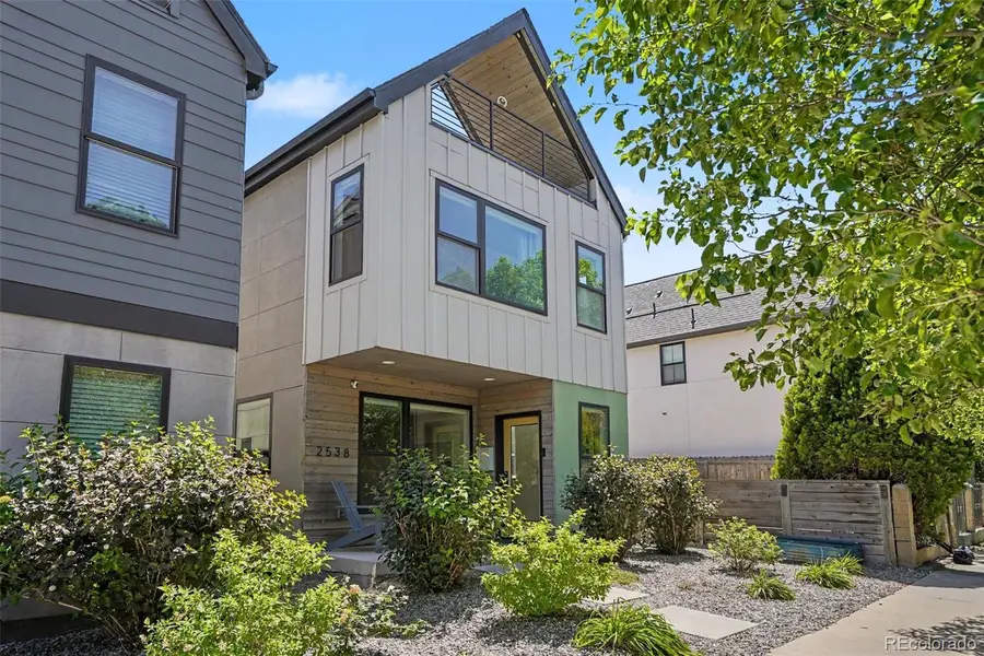 2538 N Clarkson Street, Denver, CO 80205 - #3